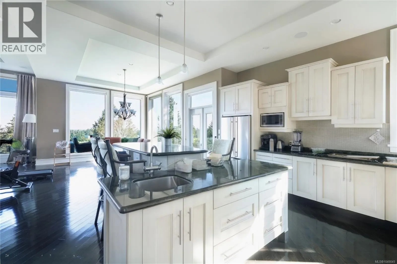 3554 Collingwood Dr