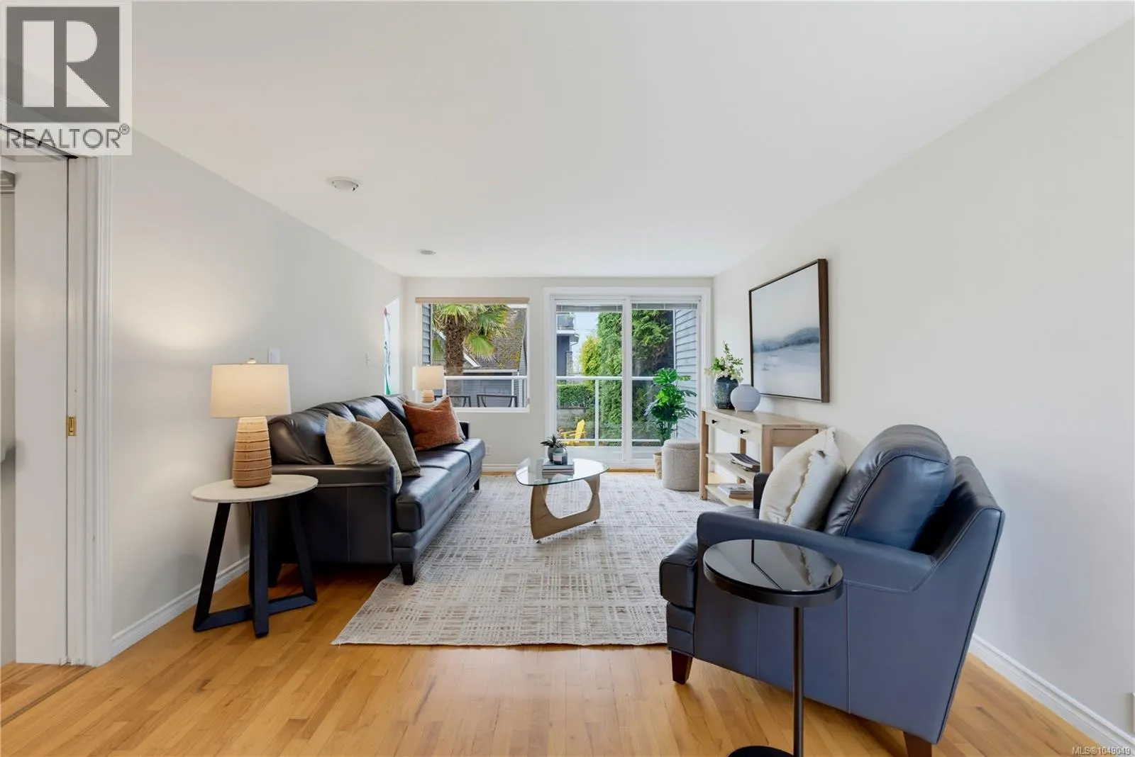 103 Bushby St