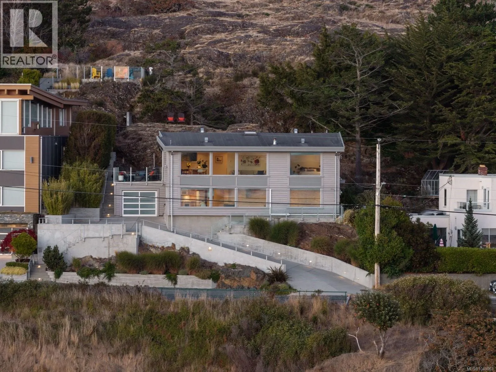 532 Beach Dr