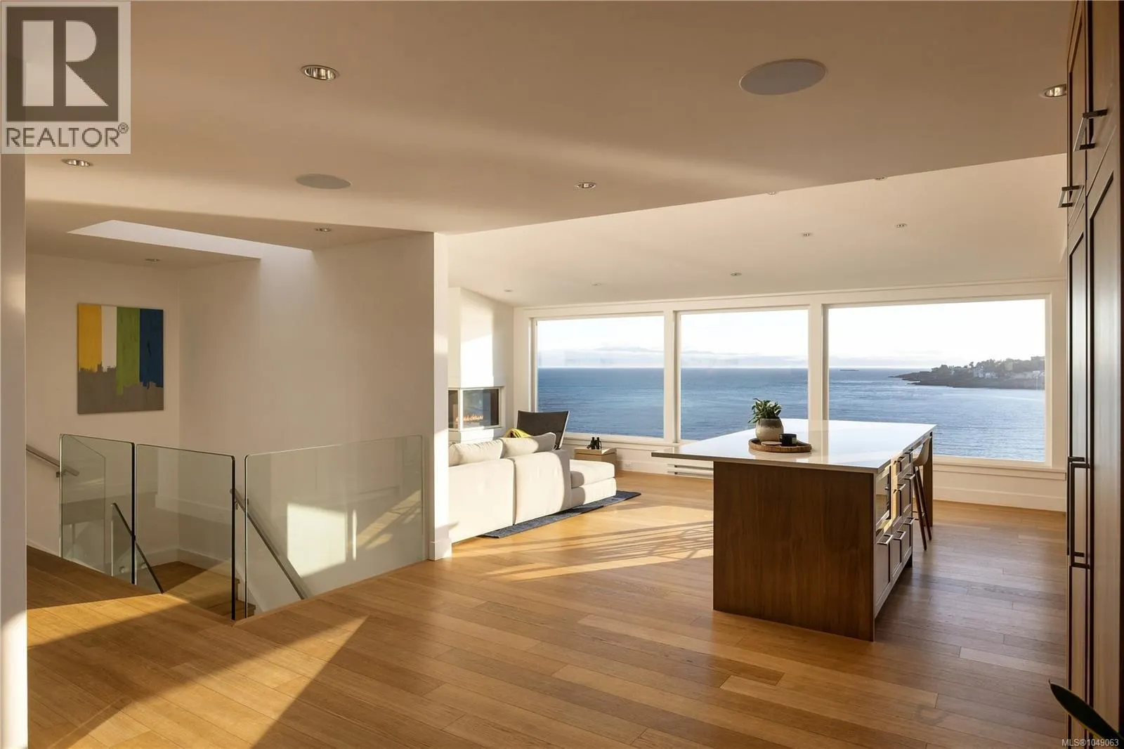 532 Beach Dr