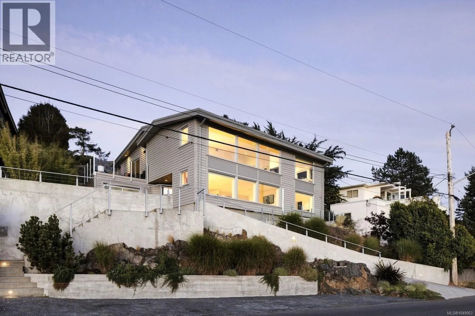 532 Beach Dr