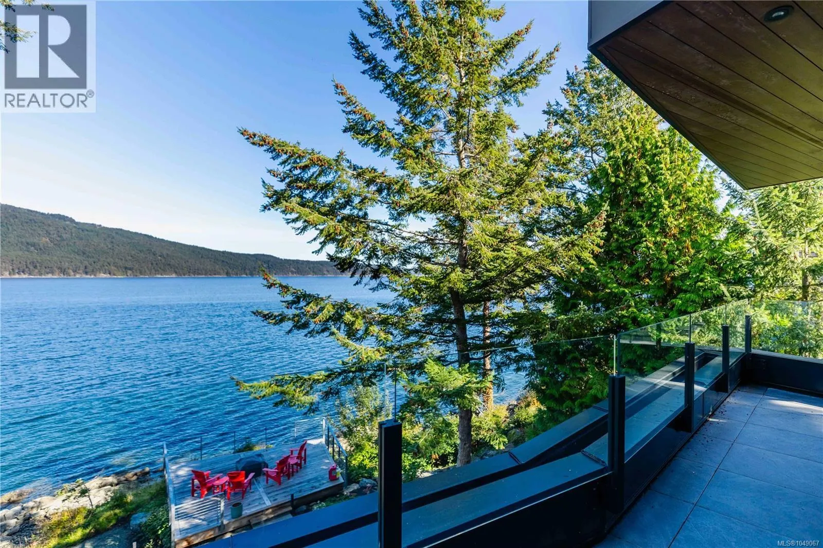 848 Lands End Rd