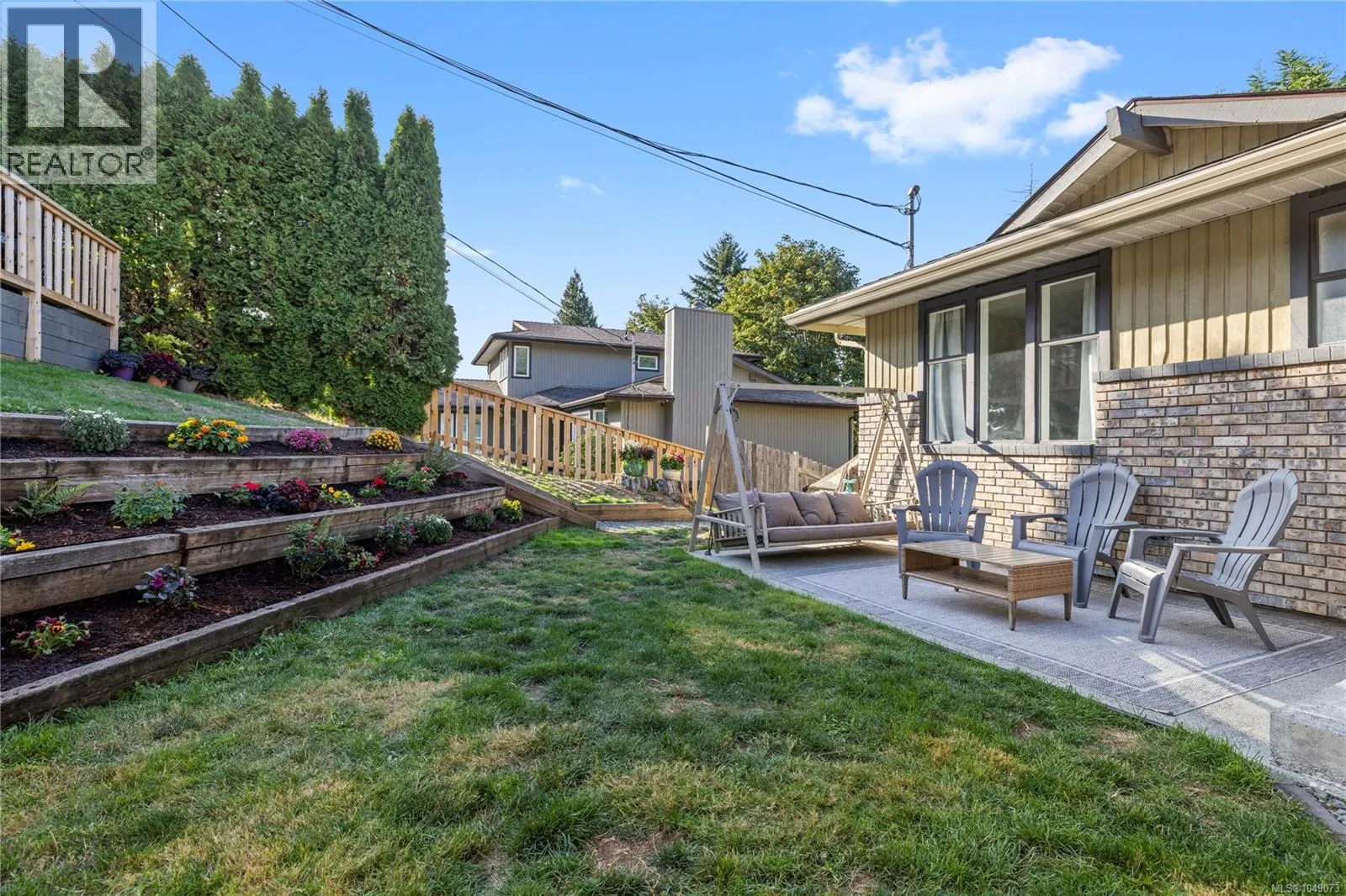 3557 Fairview Dr