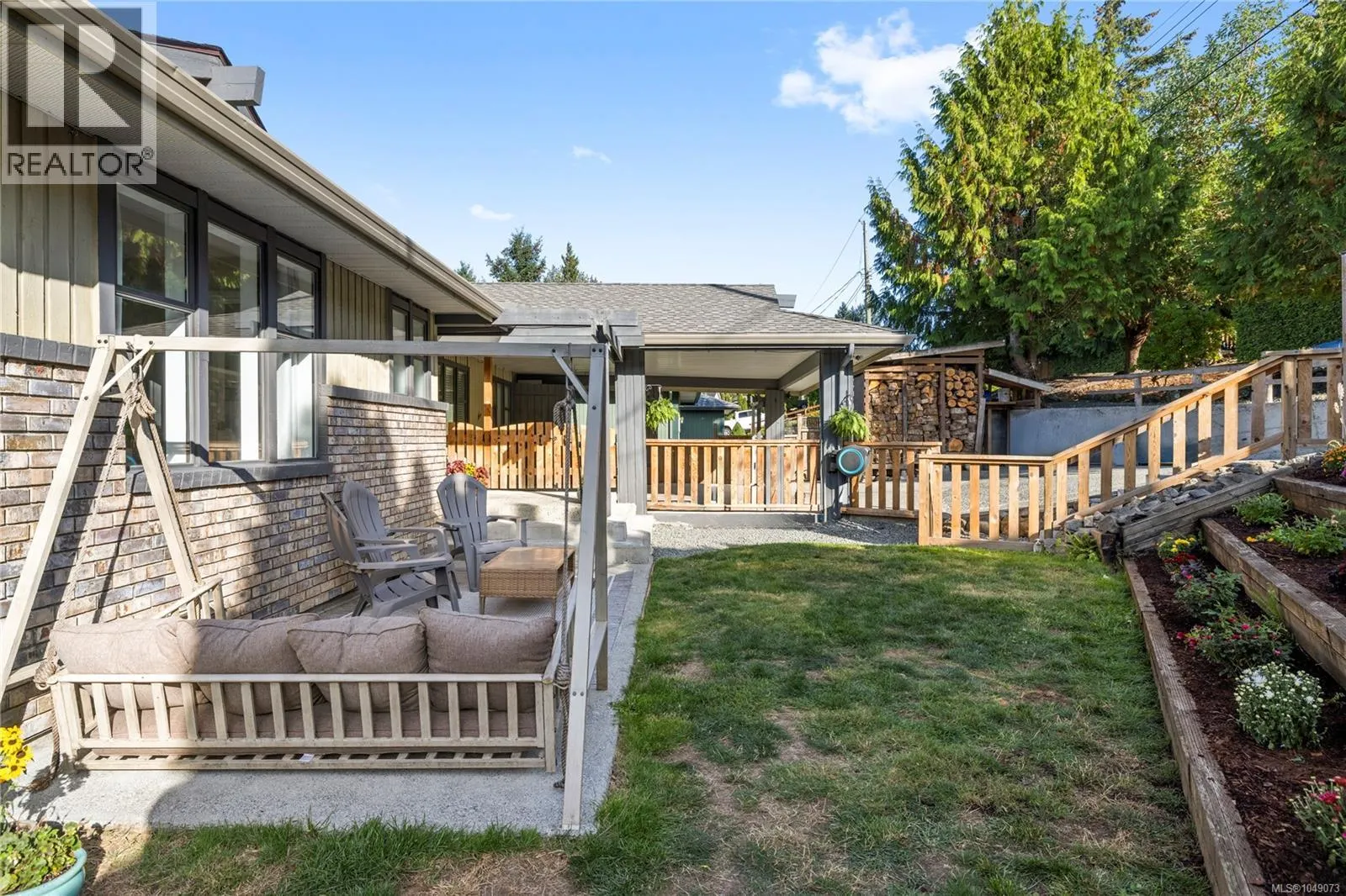 3557 Fairview Dr