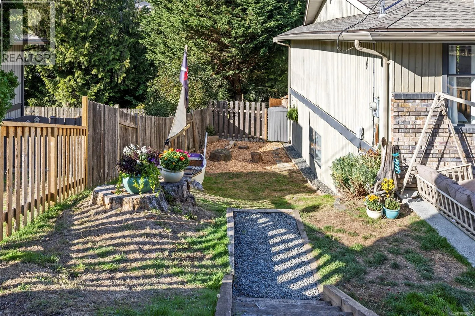 3557 Fairview Dr