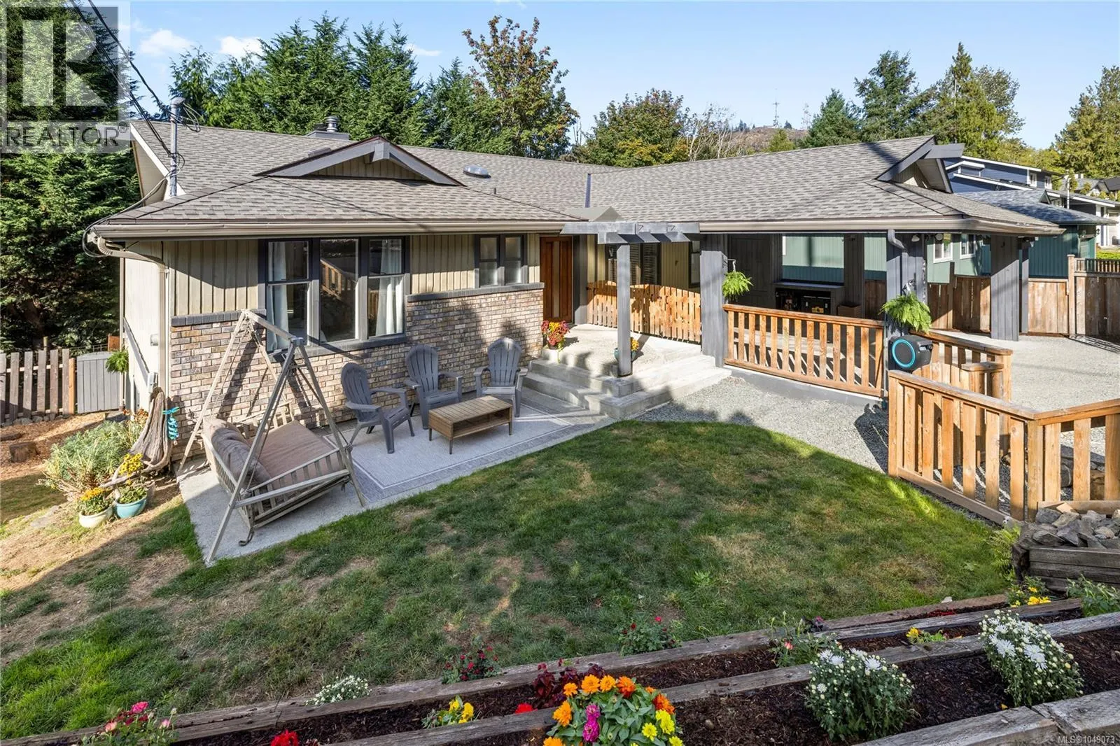 3557 Fairview Dr