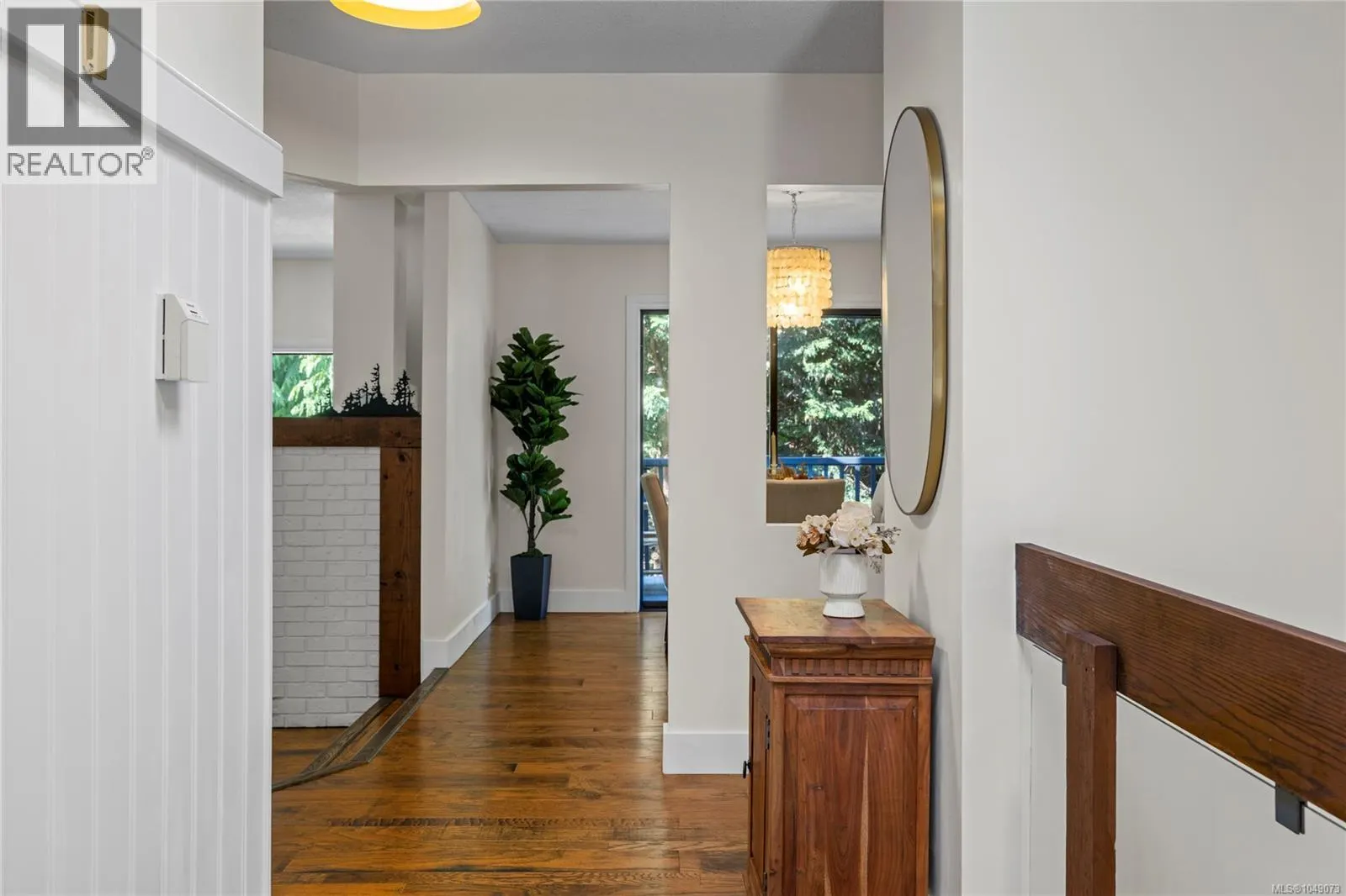 3557 Fairview Dr