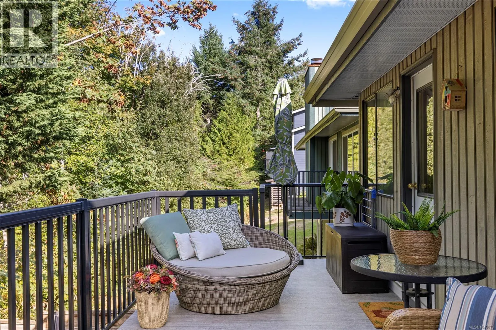 3557 Fairview Dr
