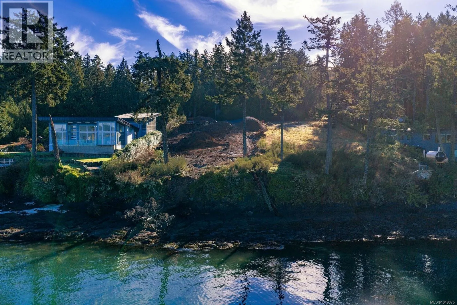 770 Lands End Rd