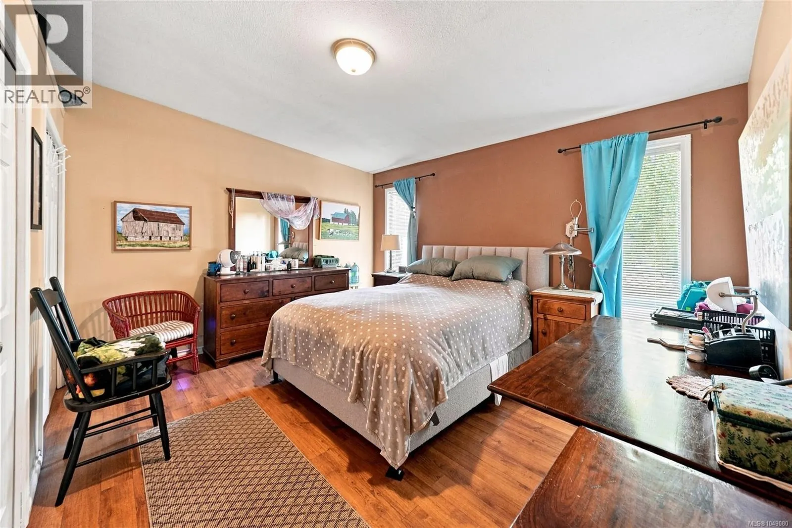 611 Pioneer Cres