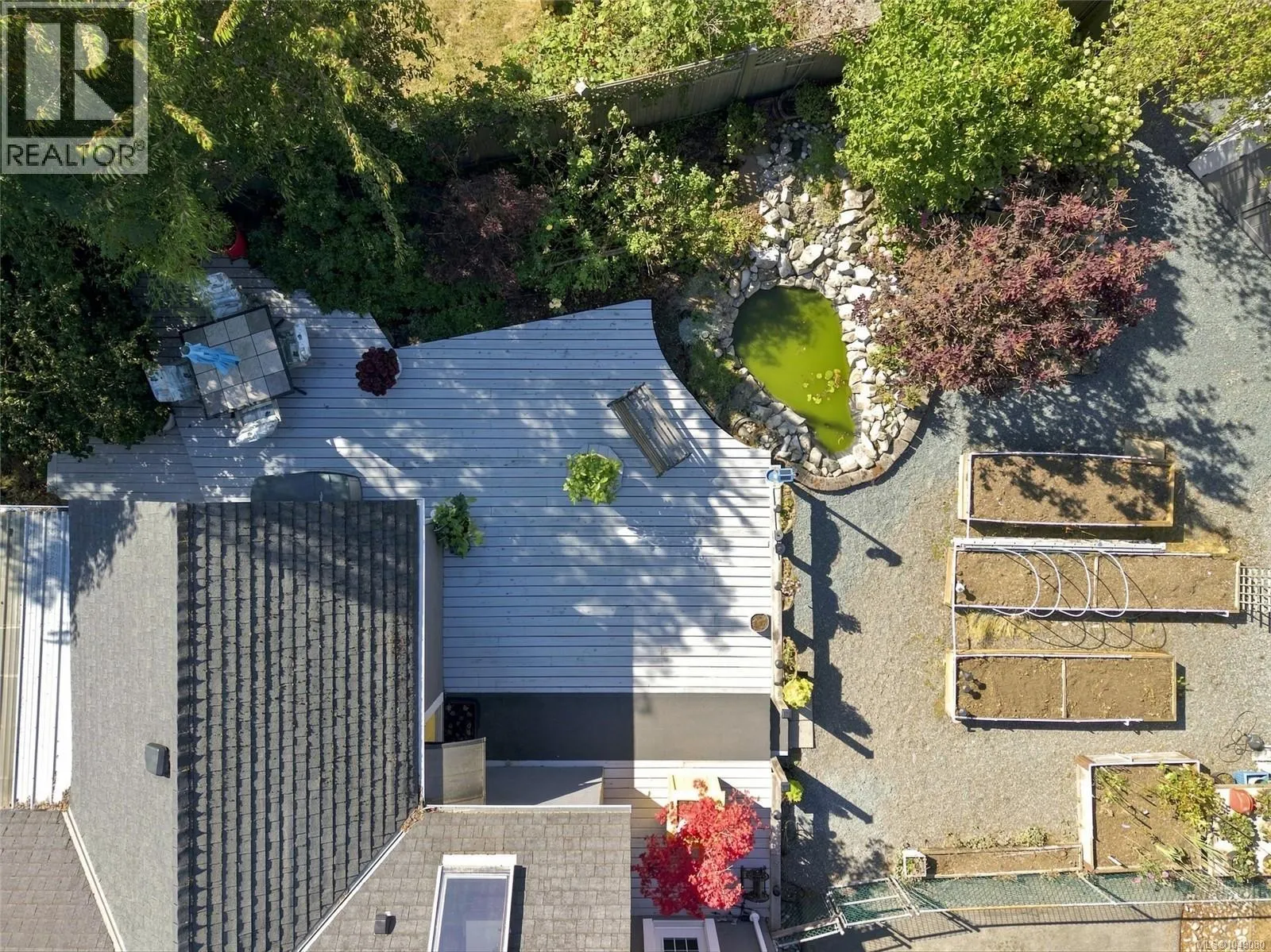 611 Pioneer Cres