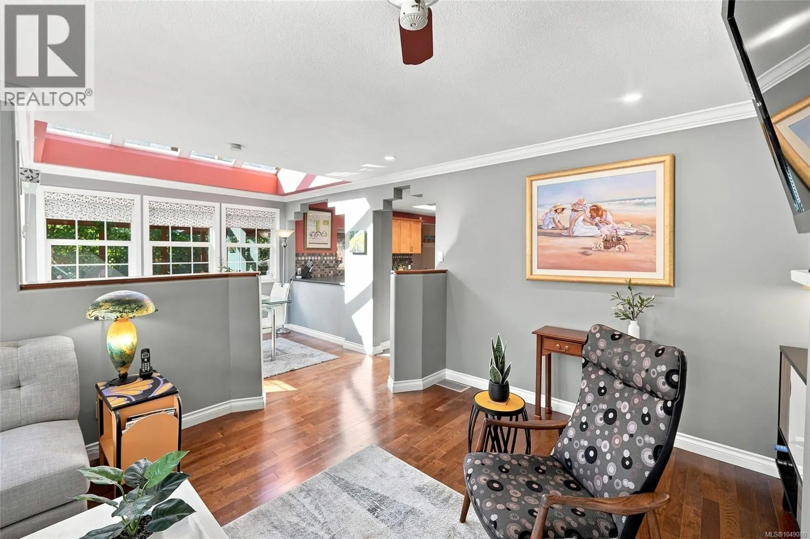 611 Pioneer Cres
