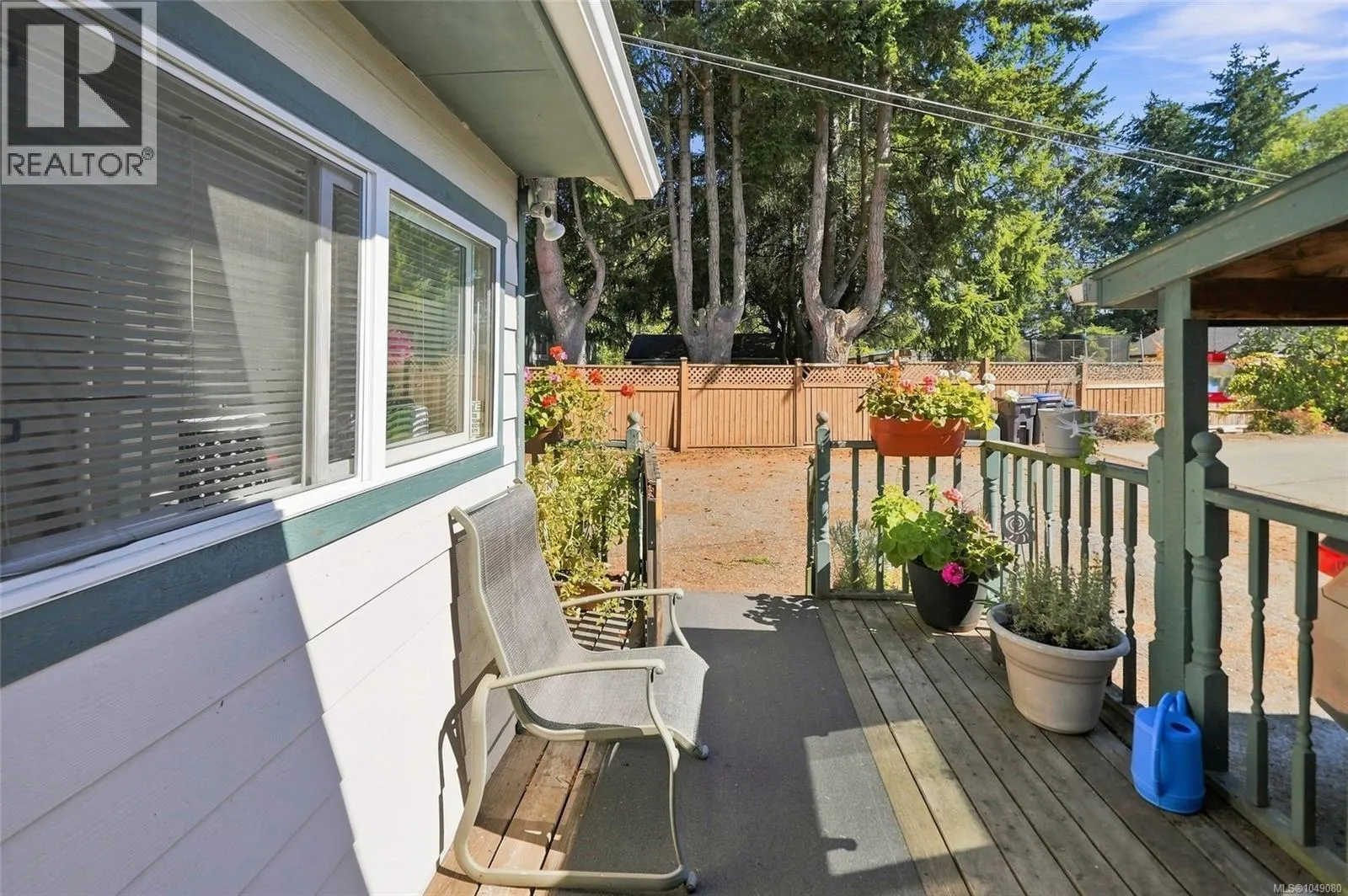 611 Pioneer Cres