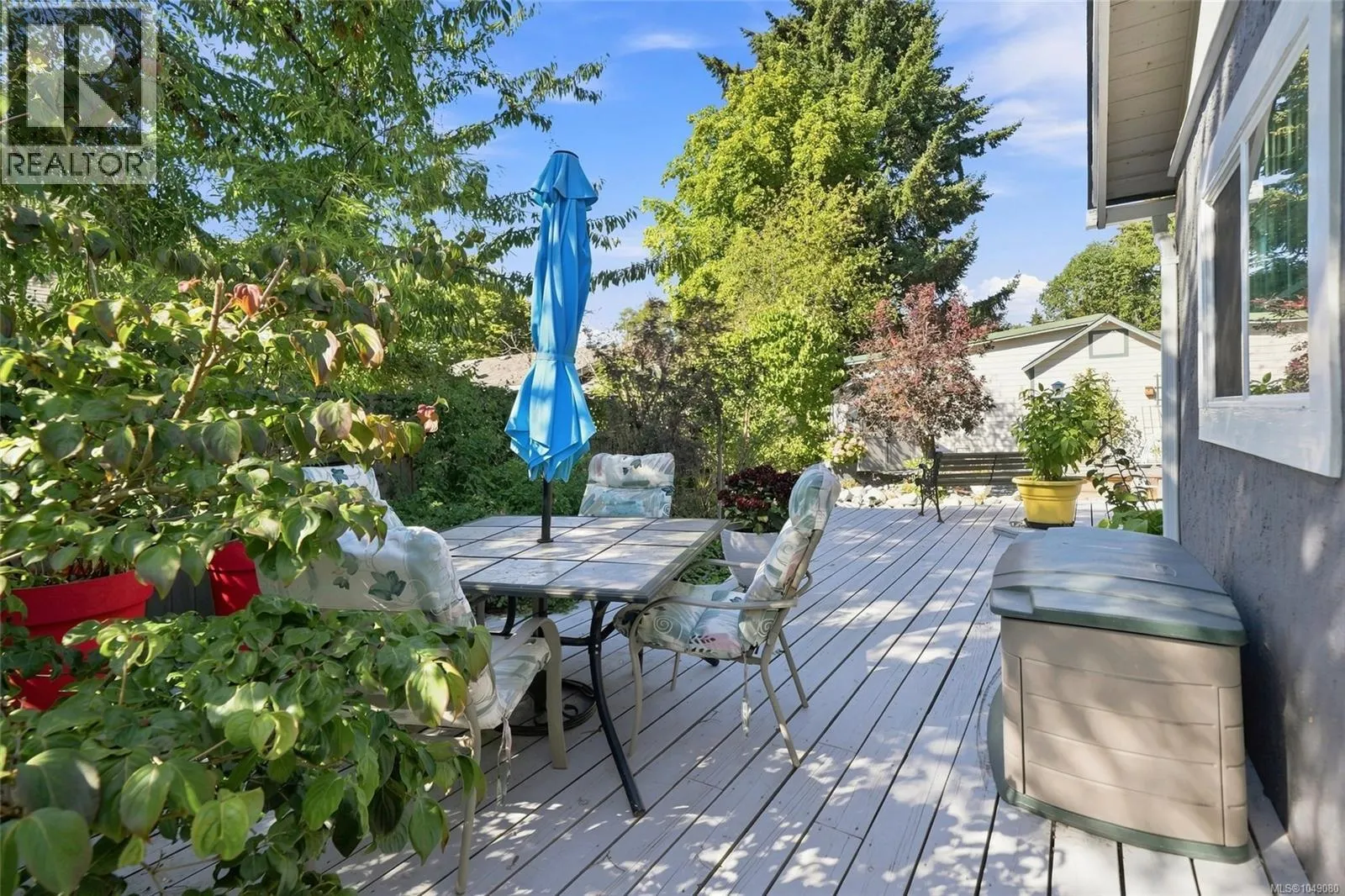 611 Pioneer Cres
