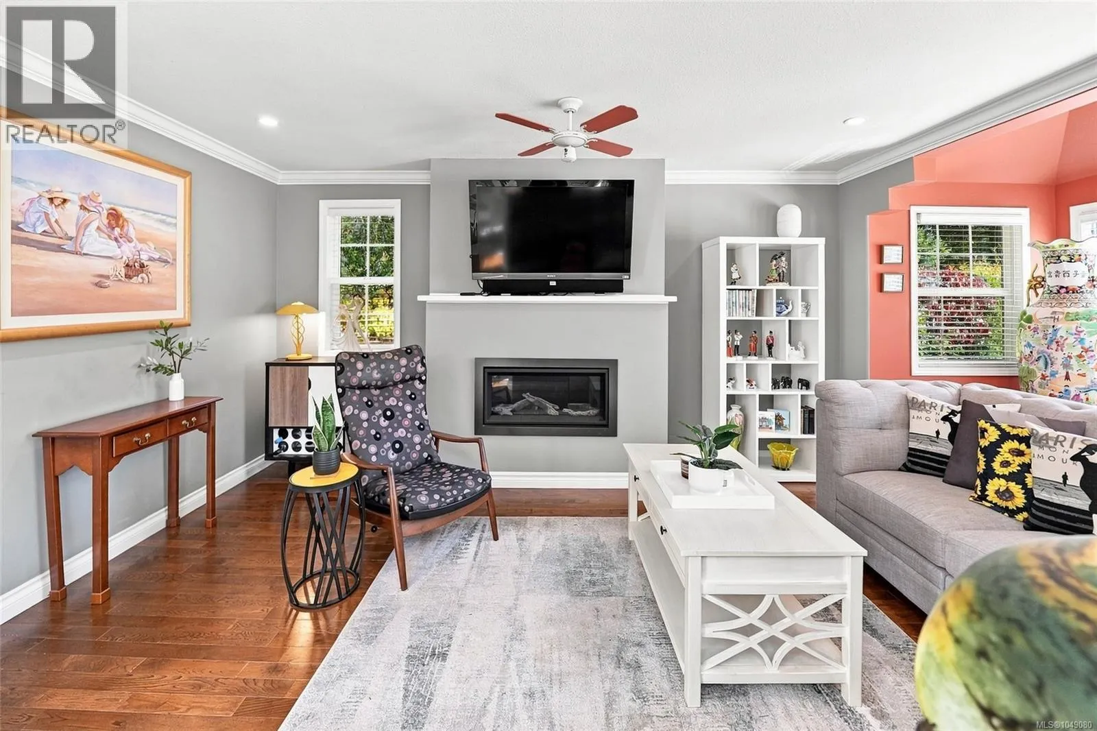 611 Pioneer Cres