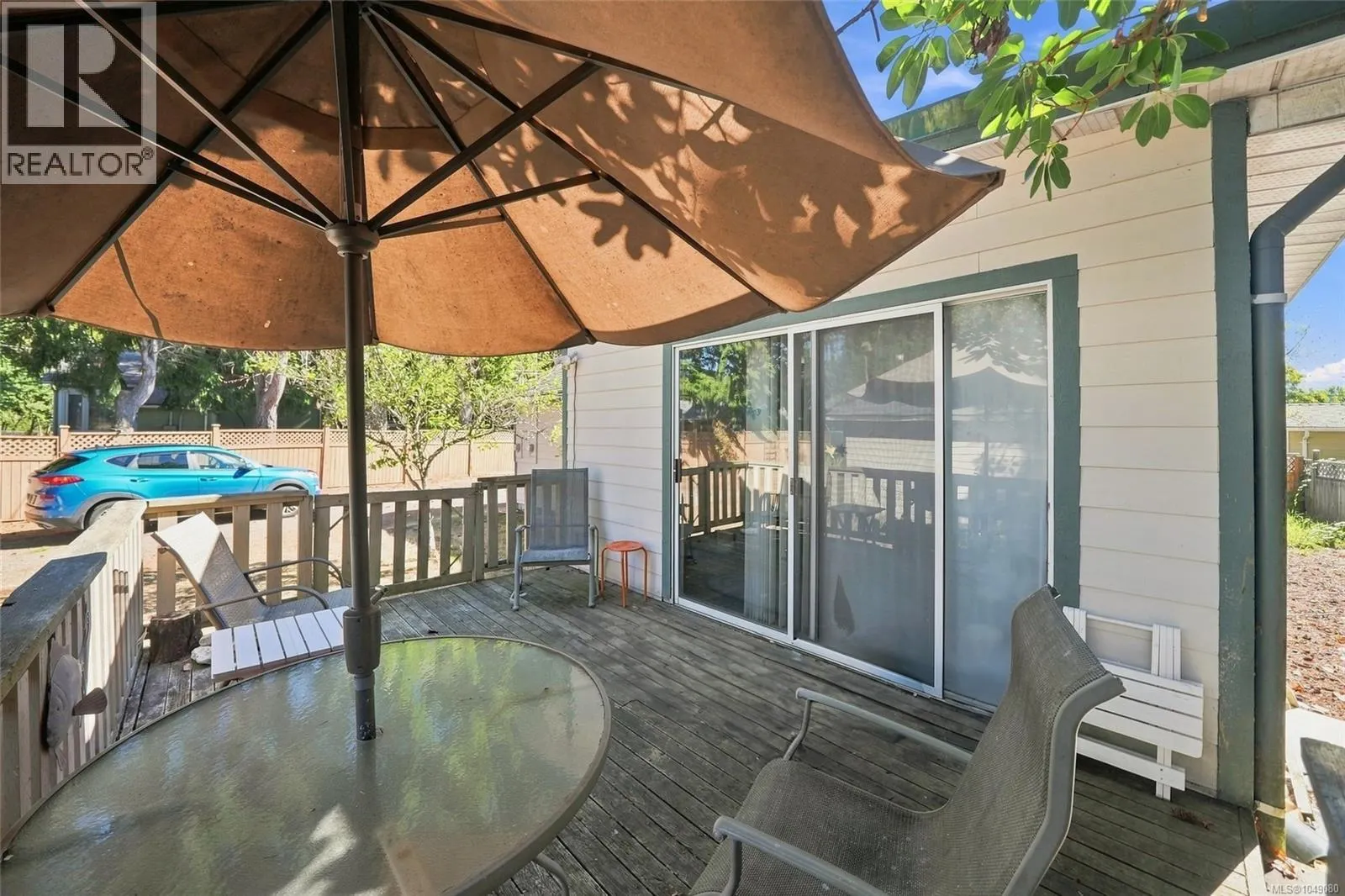 611 Pioneer Cres