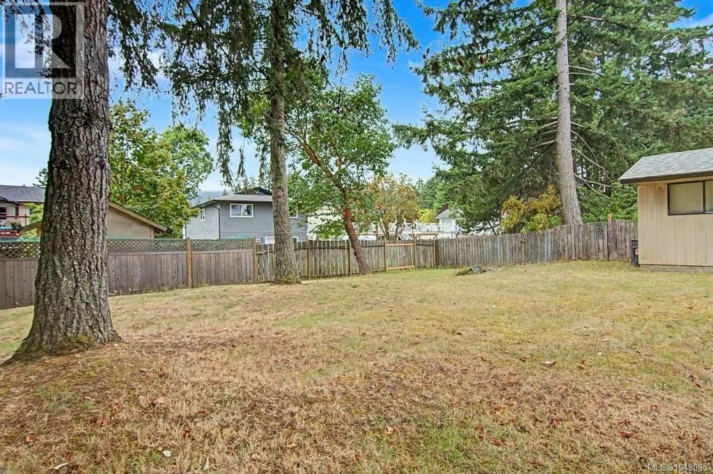 2615-2611 Willow Grouse Cres