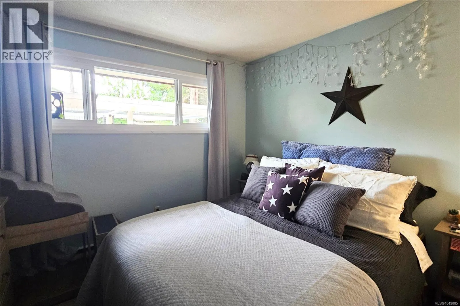 2615-2611 Willow Grouse Cres