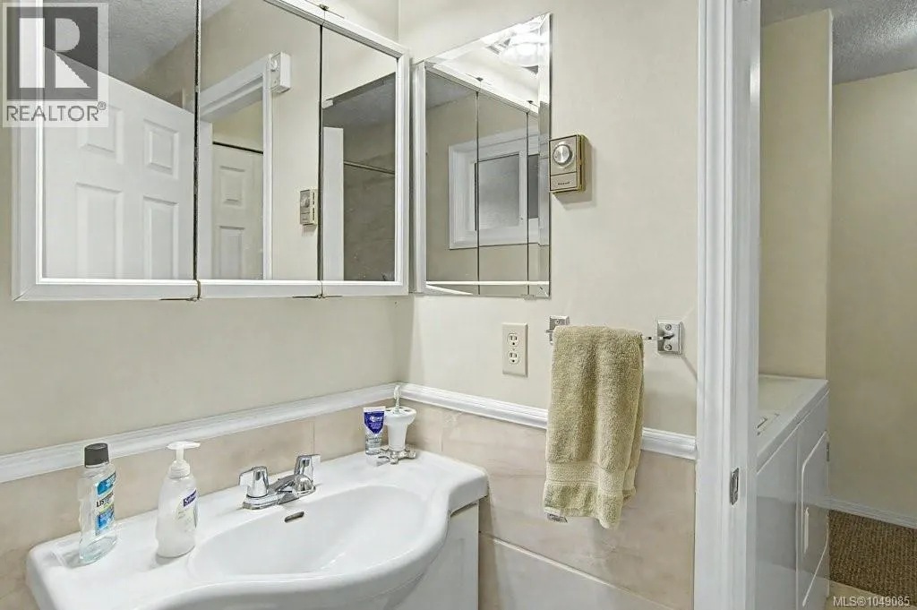 2615-2611 Willow Grouse Cres