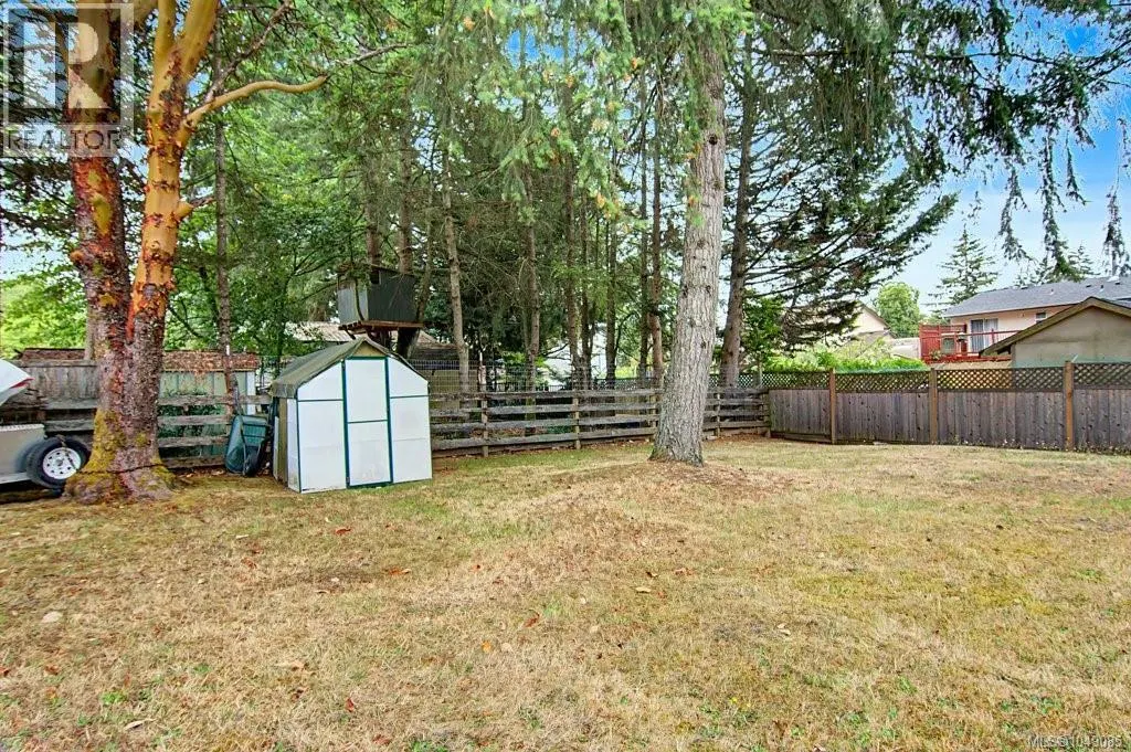 2615-2611 Willow Grouse Cres