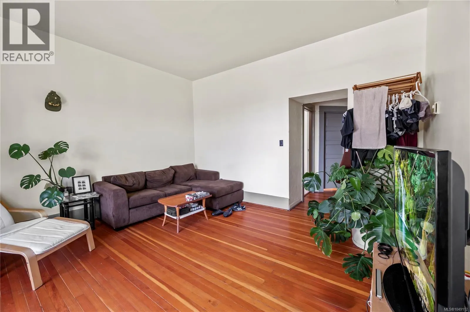 1157 Princess Ave