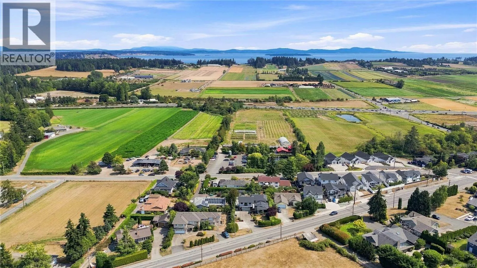 7081 East Saanich Rd