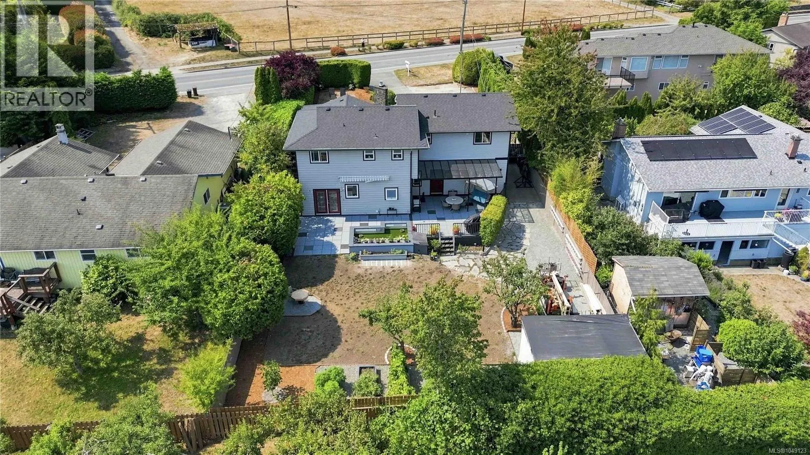 7081 East Saanich Rd