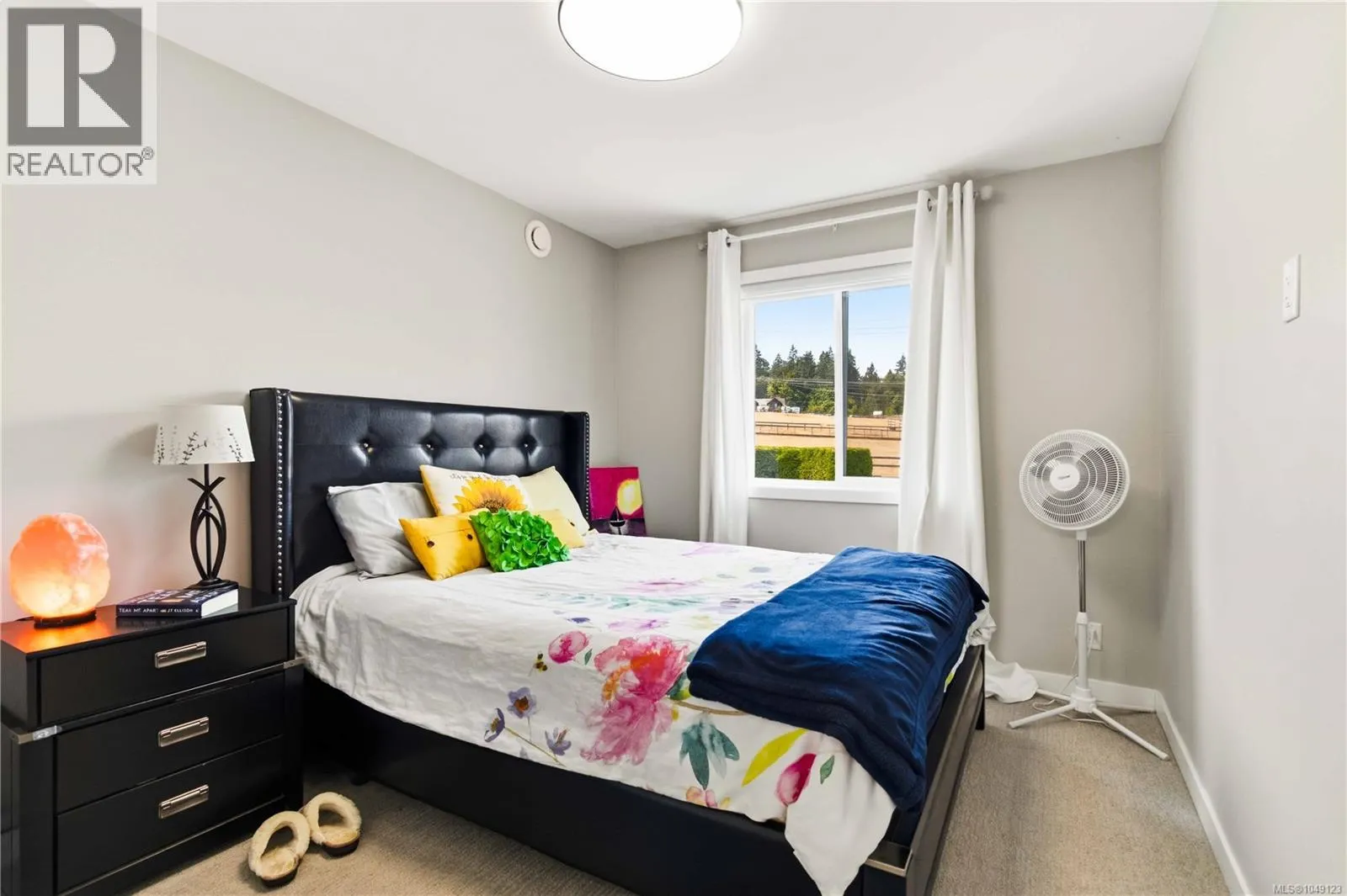 7081 East Saanich Rd