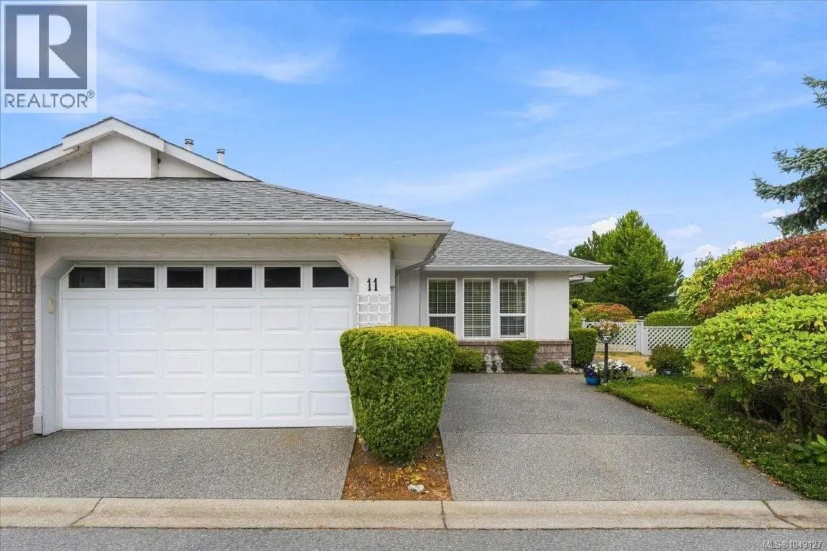 11 6595 Groveland Dr