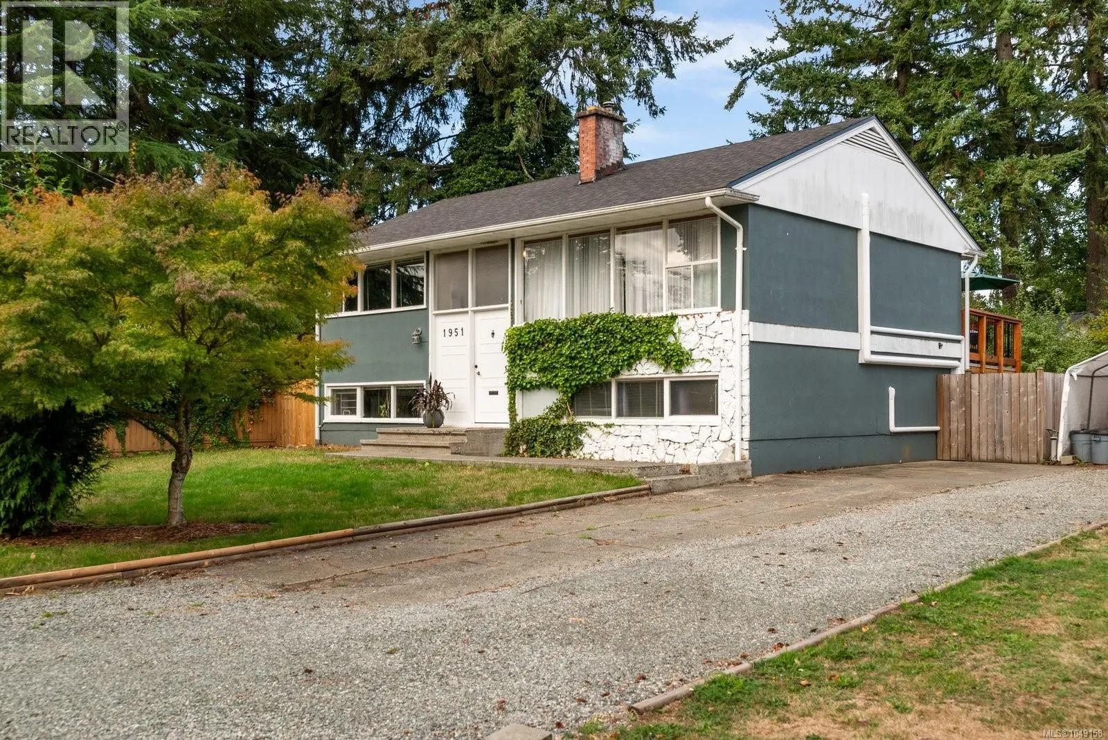 1951 Hallen Ave