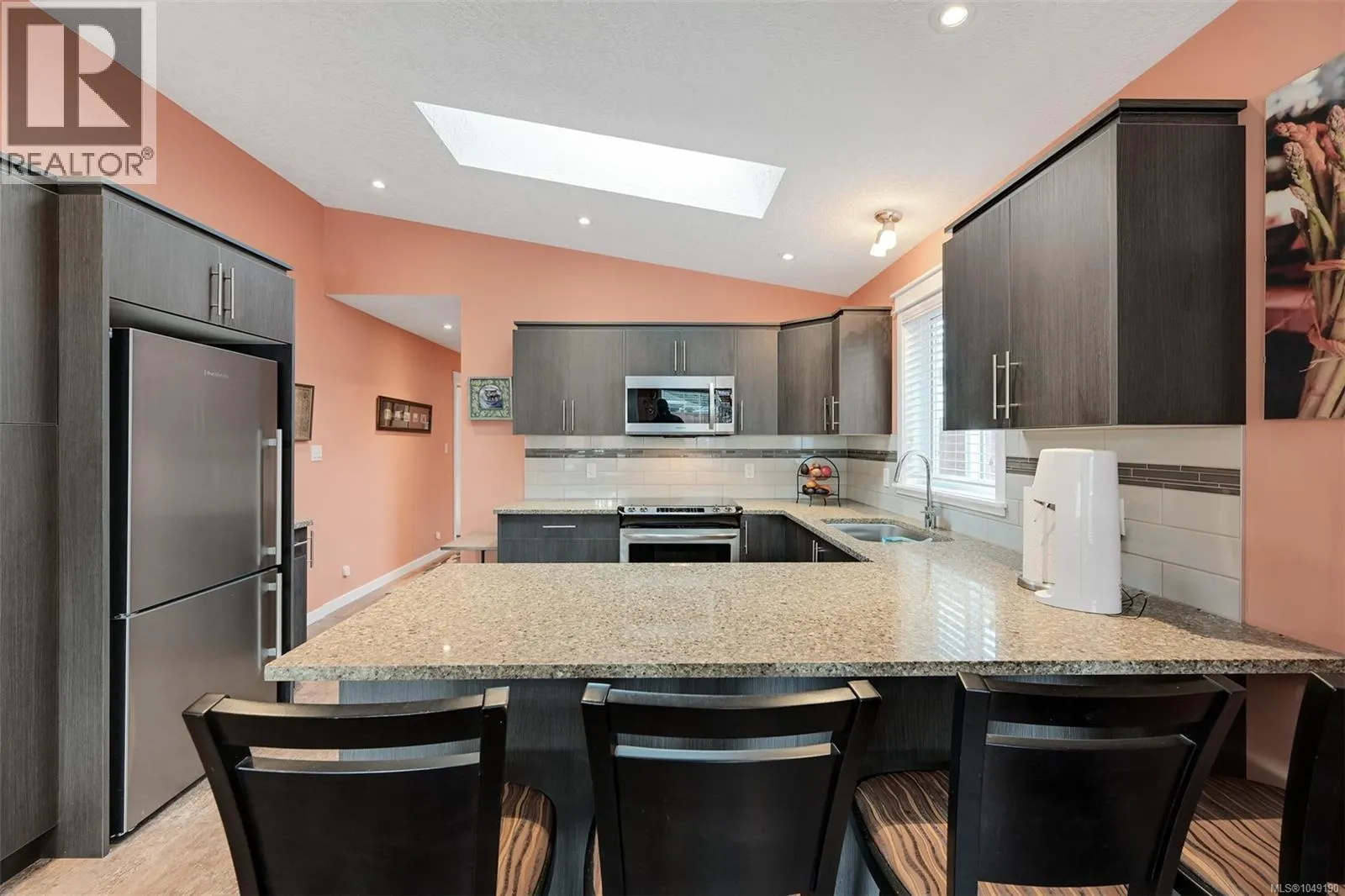 52 7586 Tetayut Rd