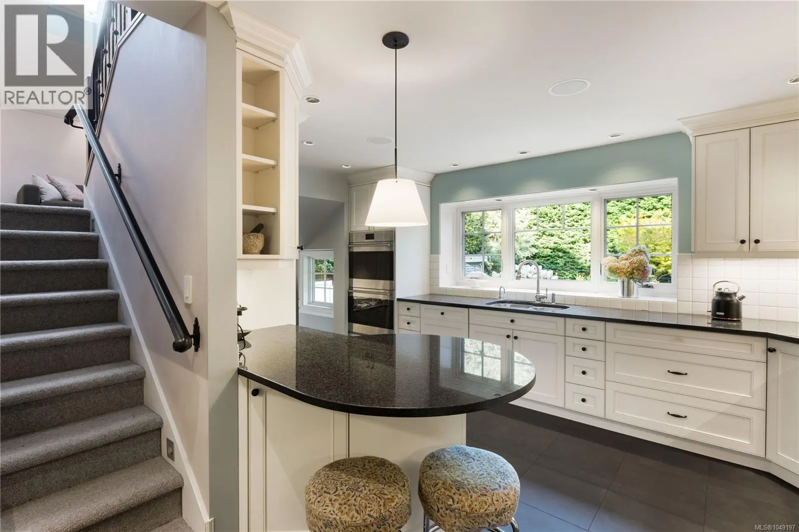 1387 St. David St