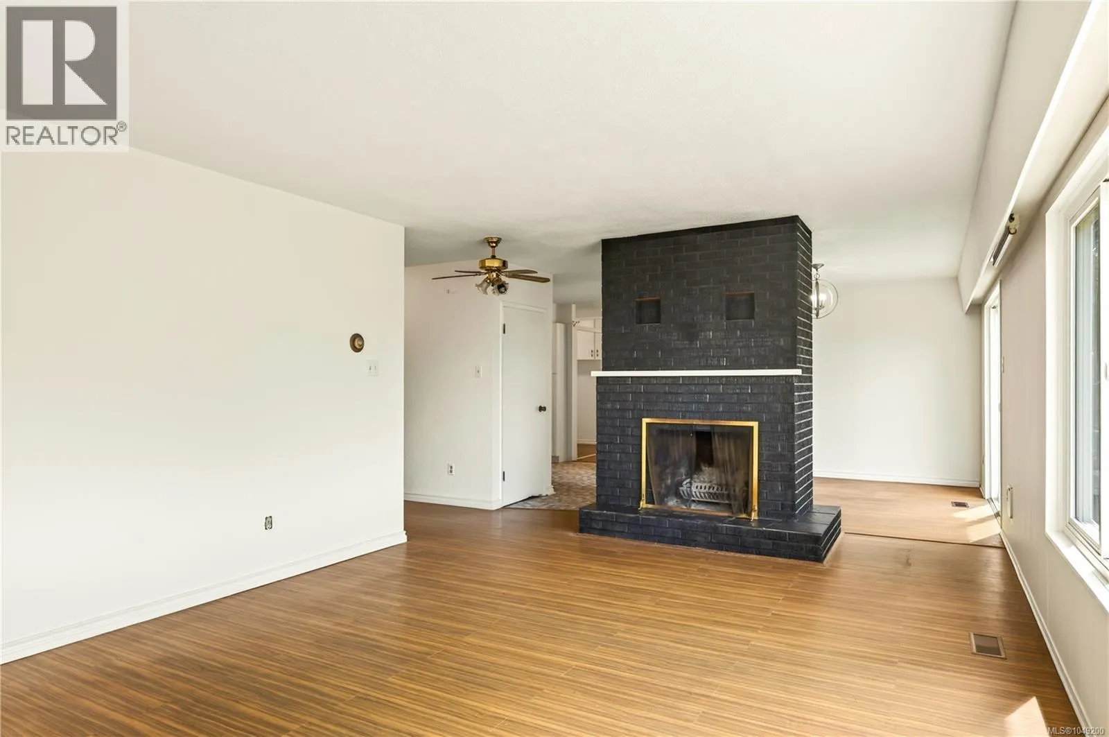 5892 Jaynes Rd