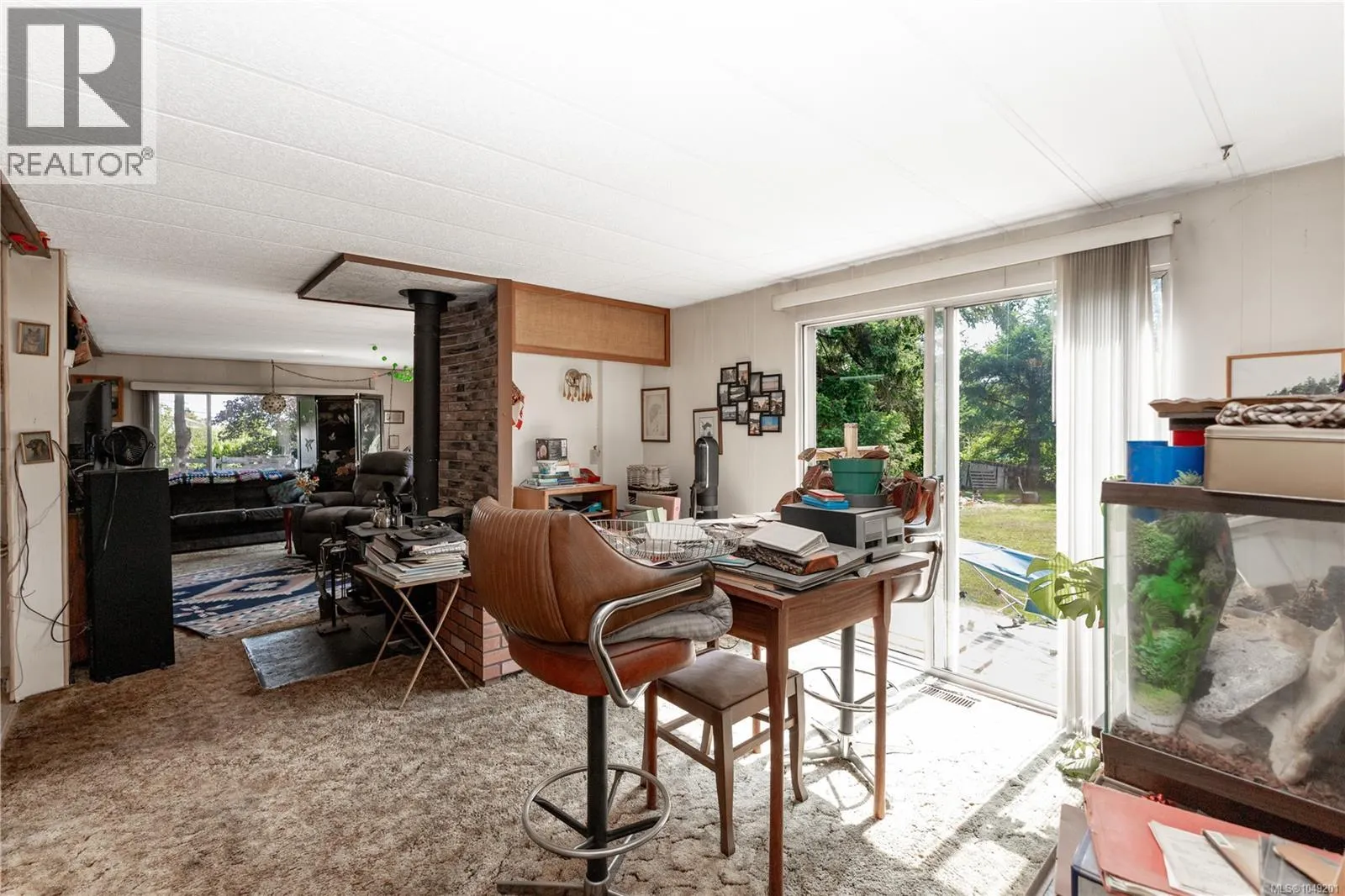 64 Seabreeze Dr