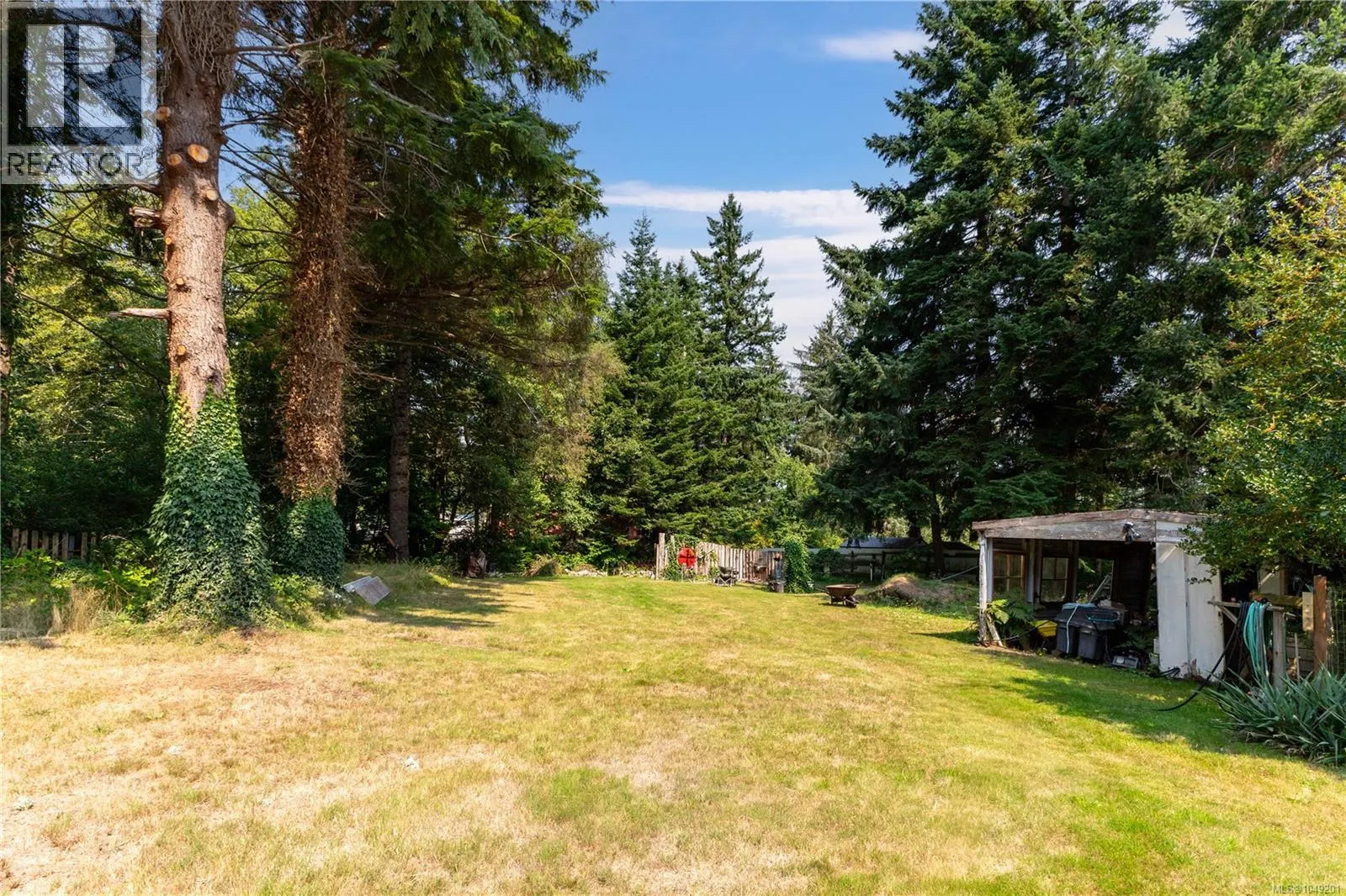 64 Seabreeze Dr
