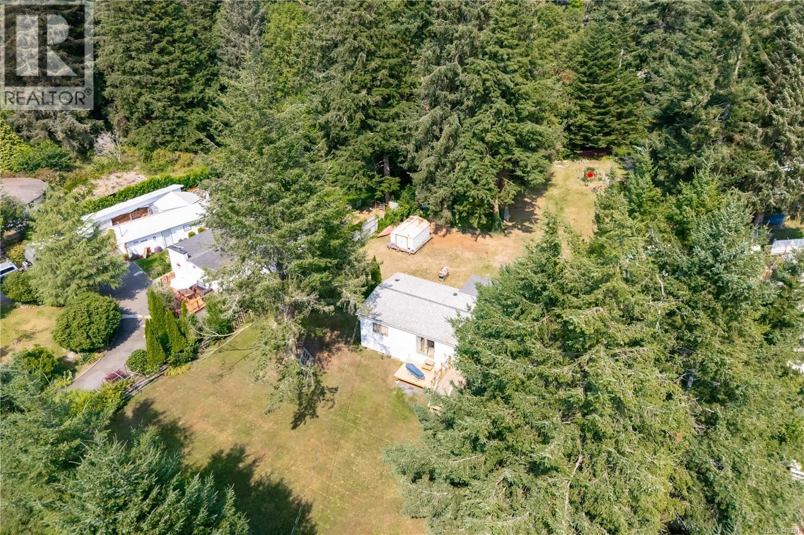 64 Seabreeze Dr