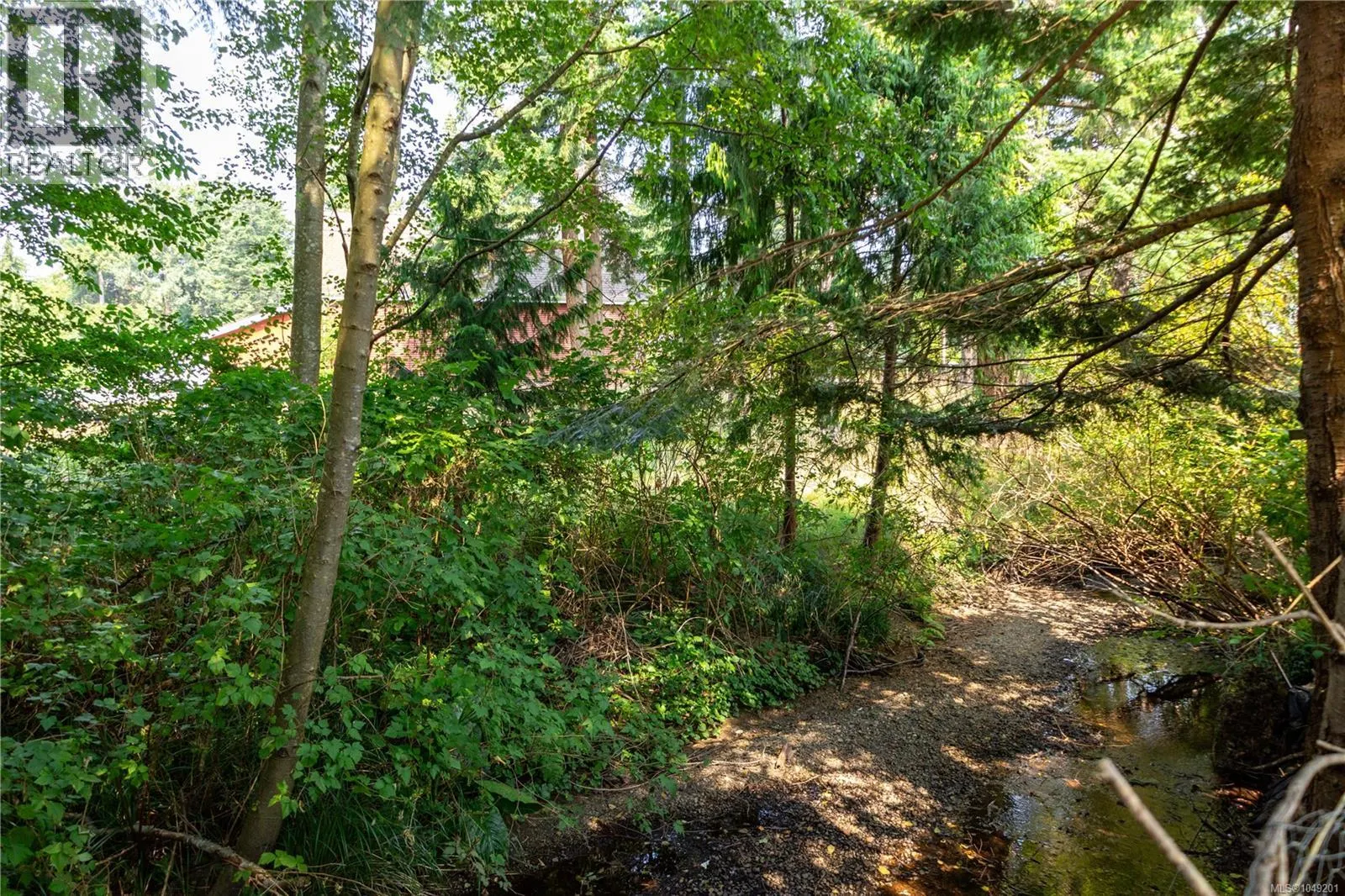 64 Seabreeze Dr