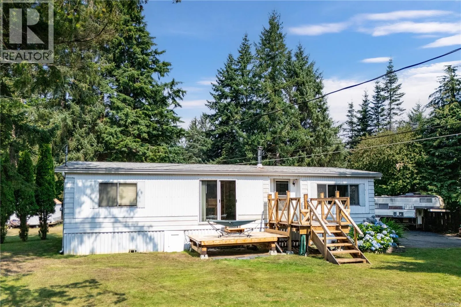 64 Seabreeze Dr