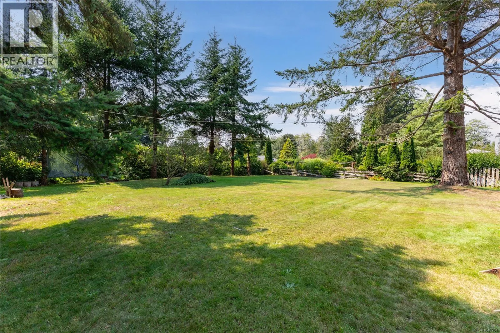 64 Seabreeze Dr