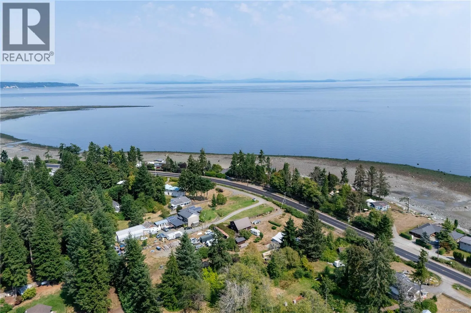 64 Seabreeze Dr