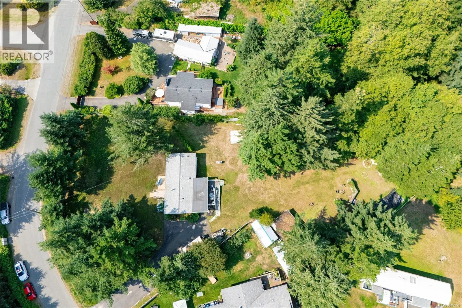 64 Seabreeze Dr