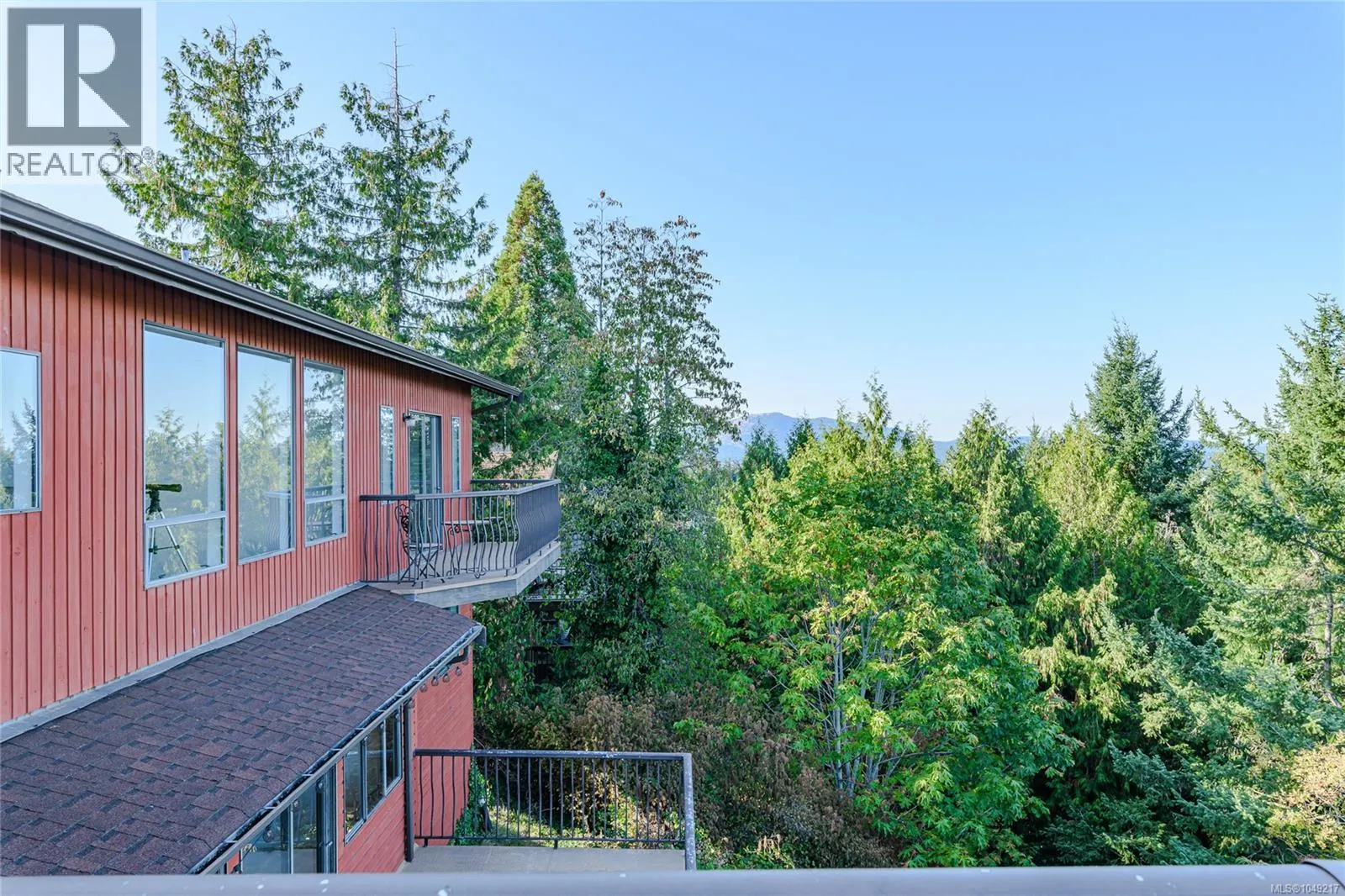 8839 Forest Park Dr