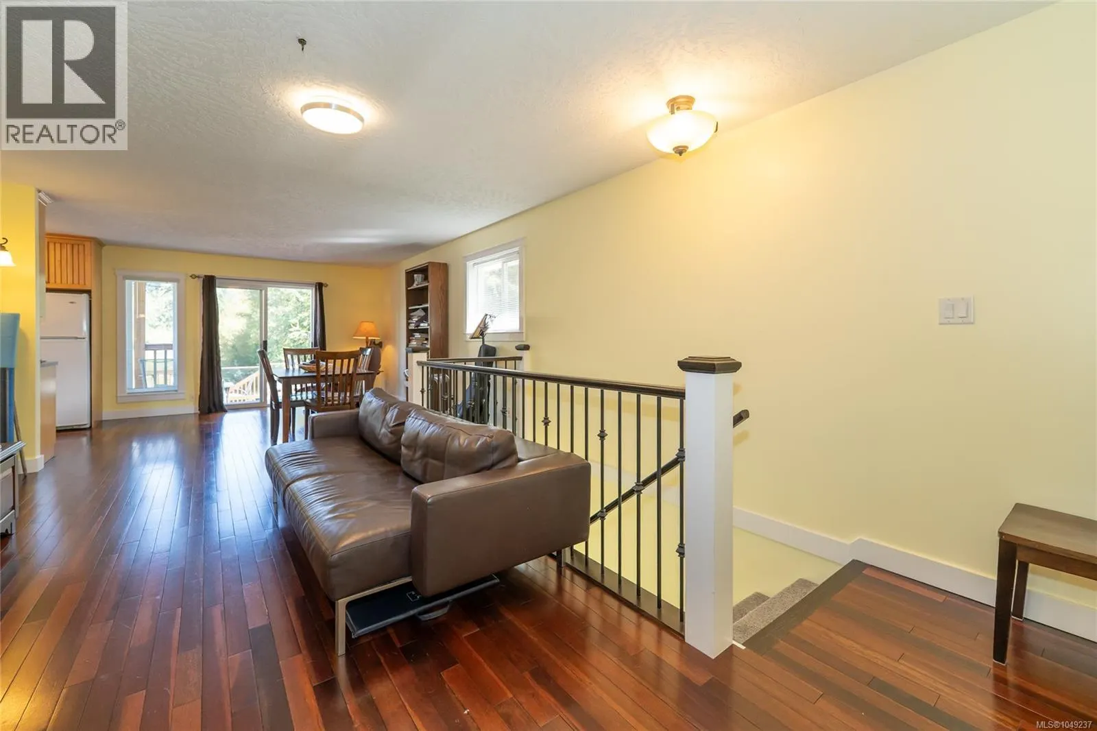 3341 Boyles Rd