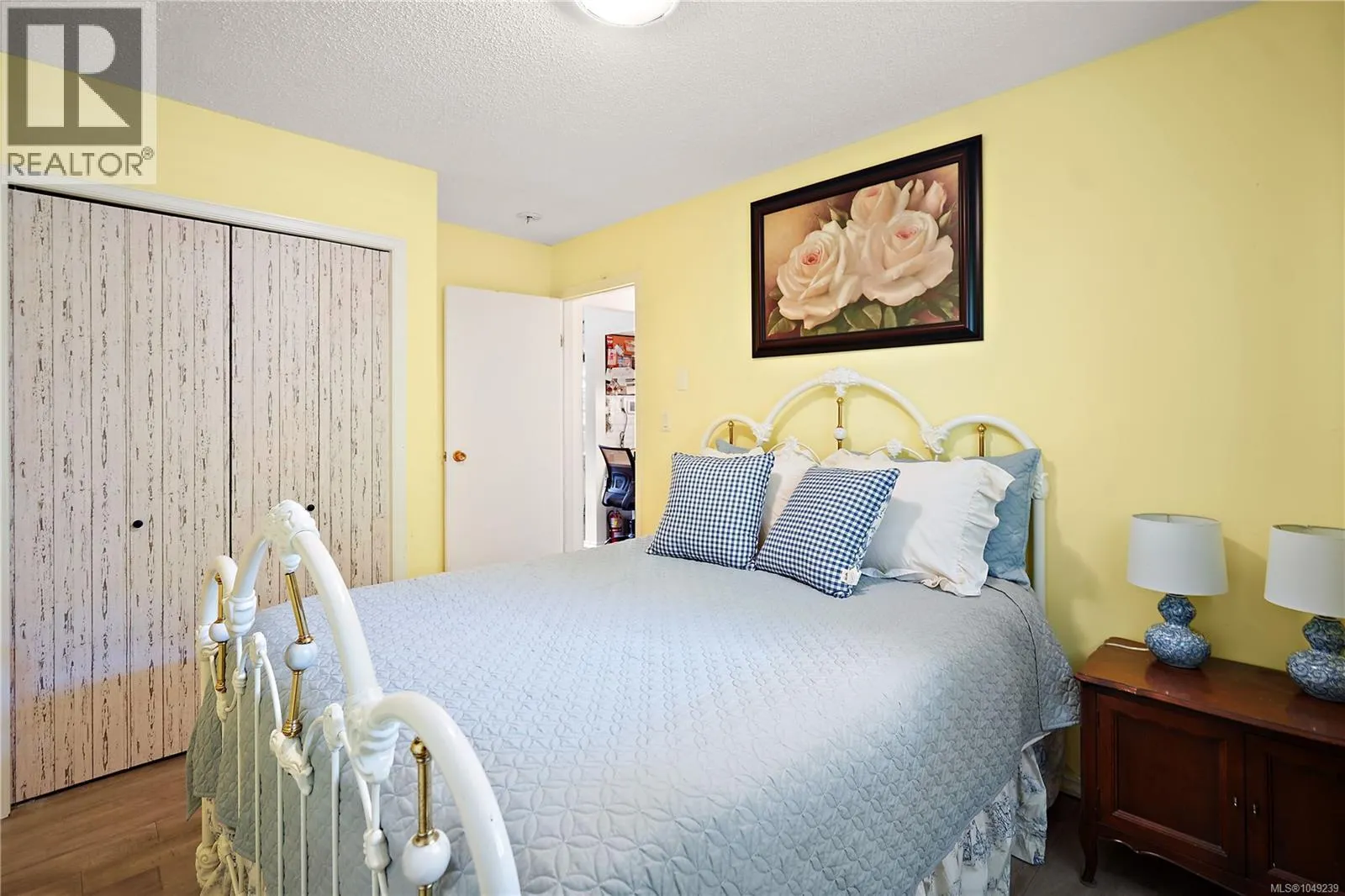 6864 East Saanich Rd