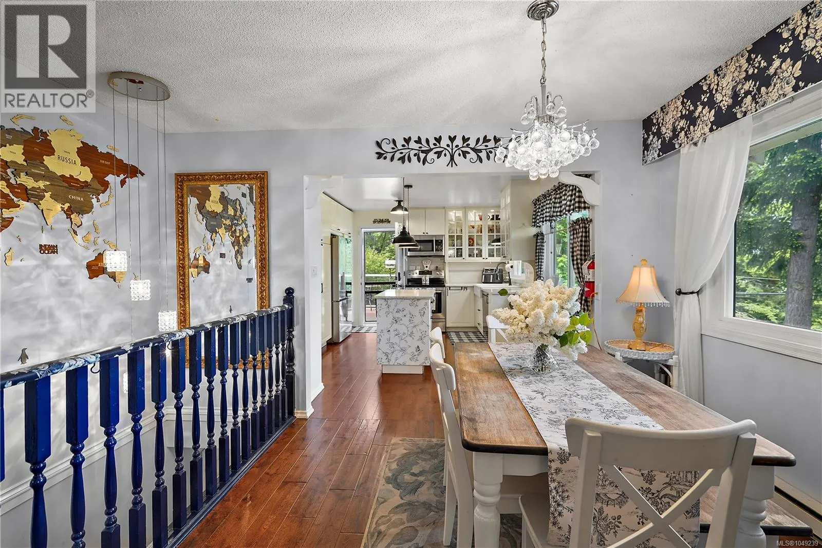 6864 East Saanich Rd