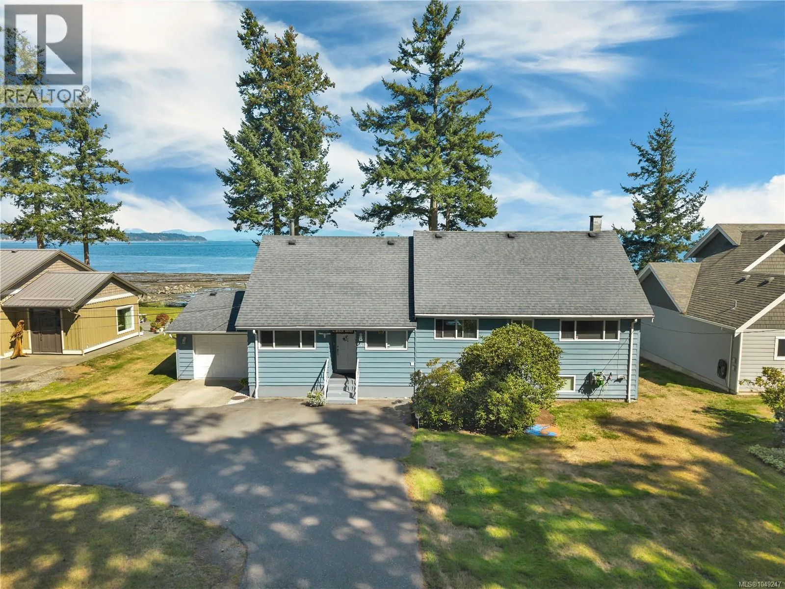 3765 Island Hwy S