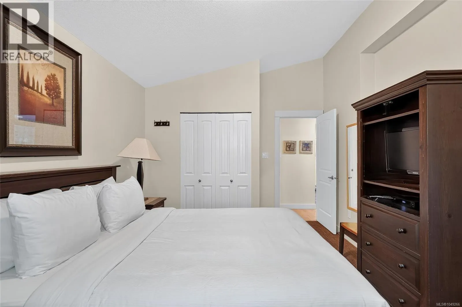 107 1080 Resort Dr