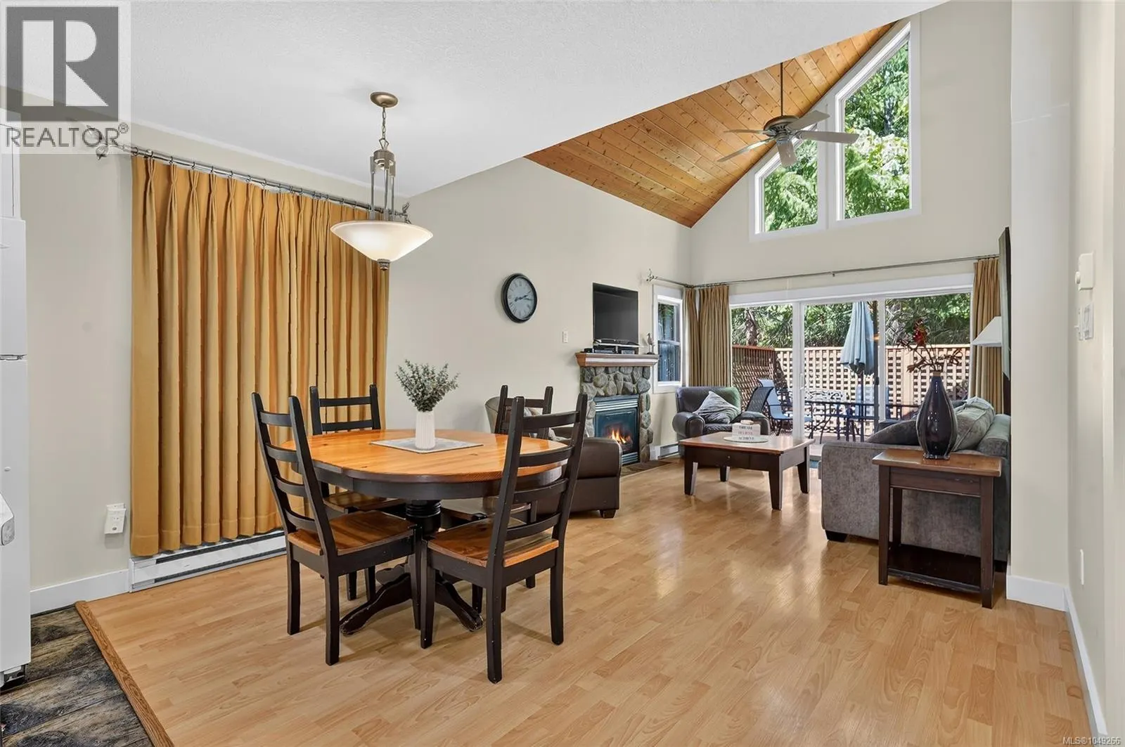 107 1080 Resort Dr