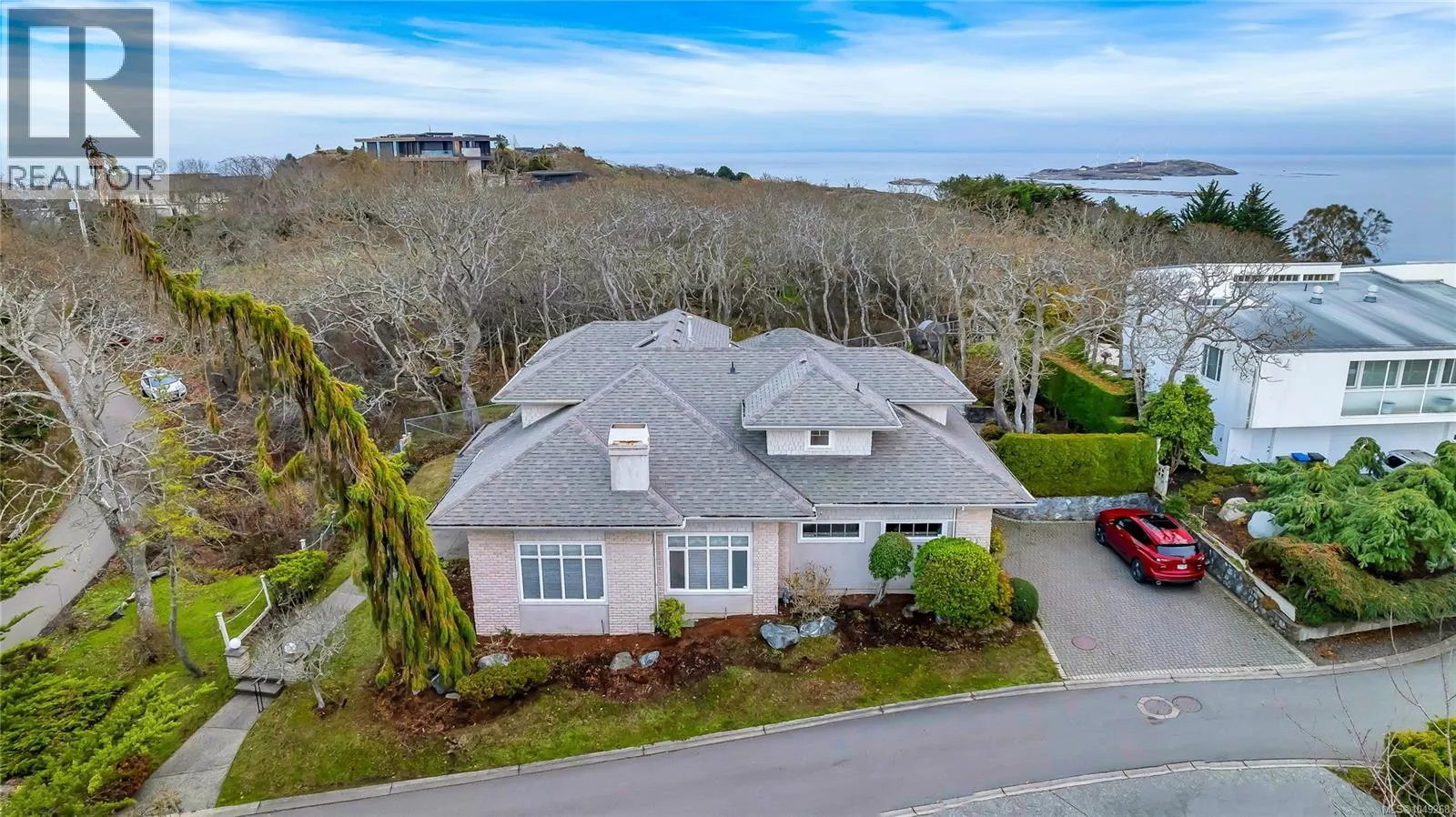 568 Island Rd