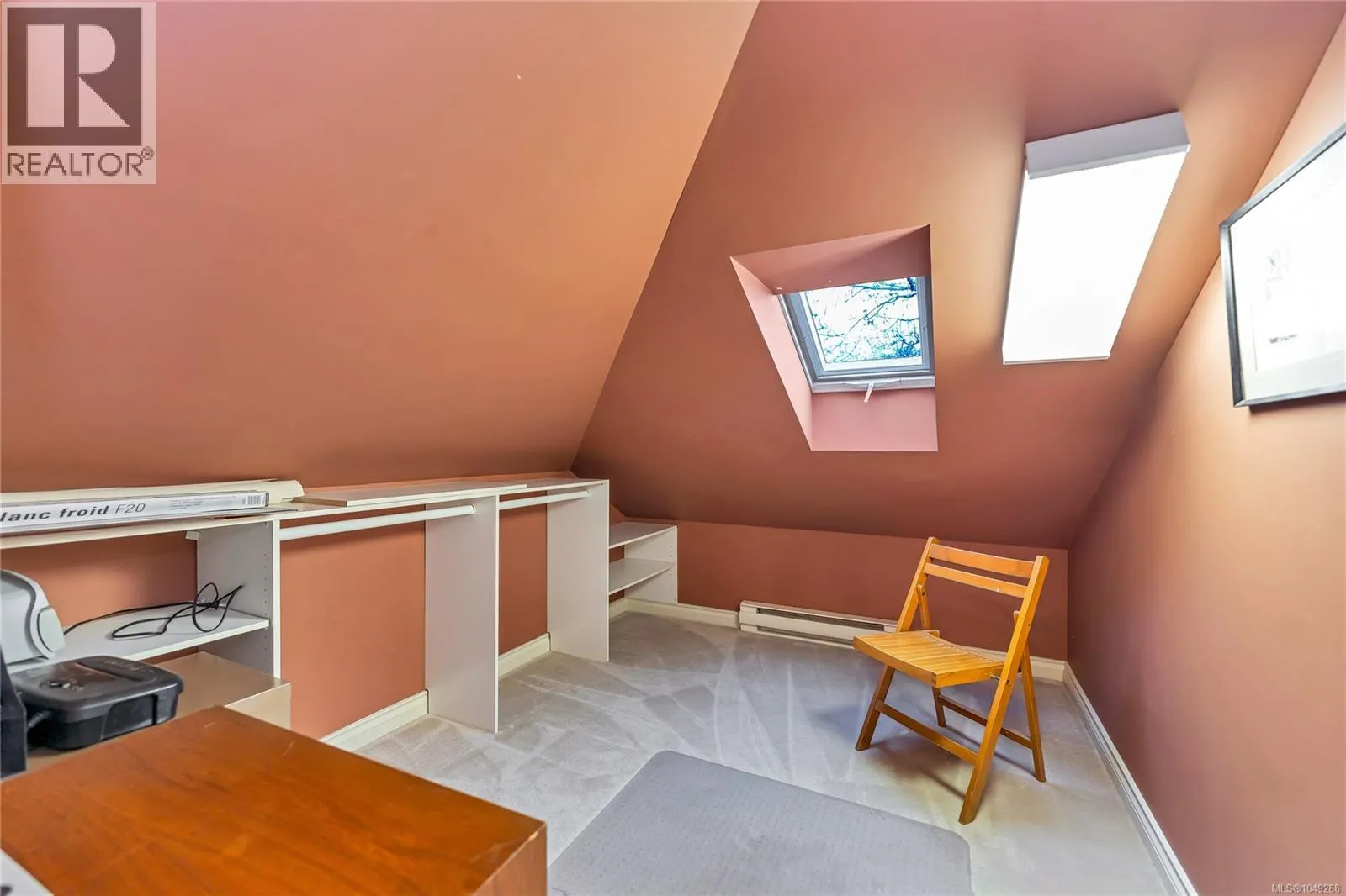 568 Island Rd